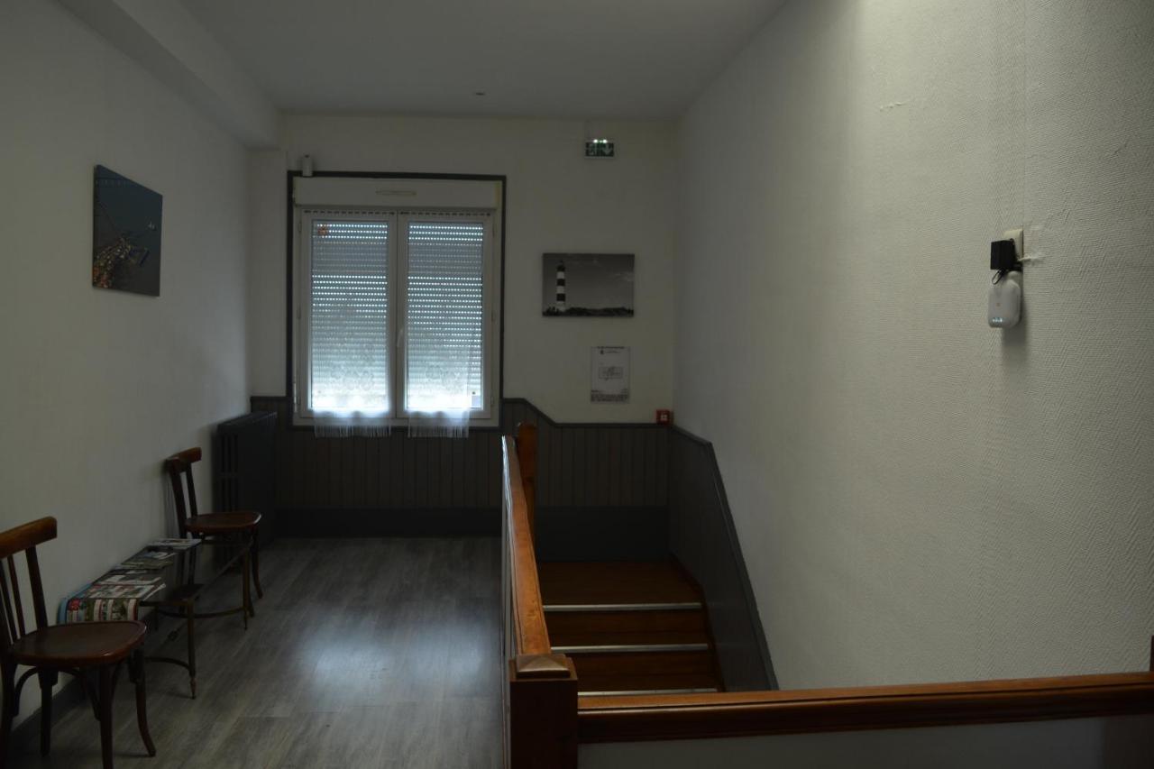 Logis Hotel Le Terminus Bourcefranc ภายนอก รูปภาพ